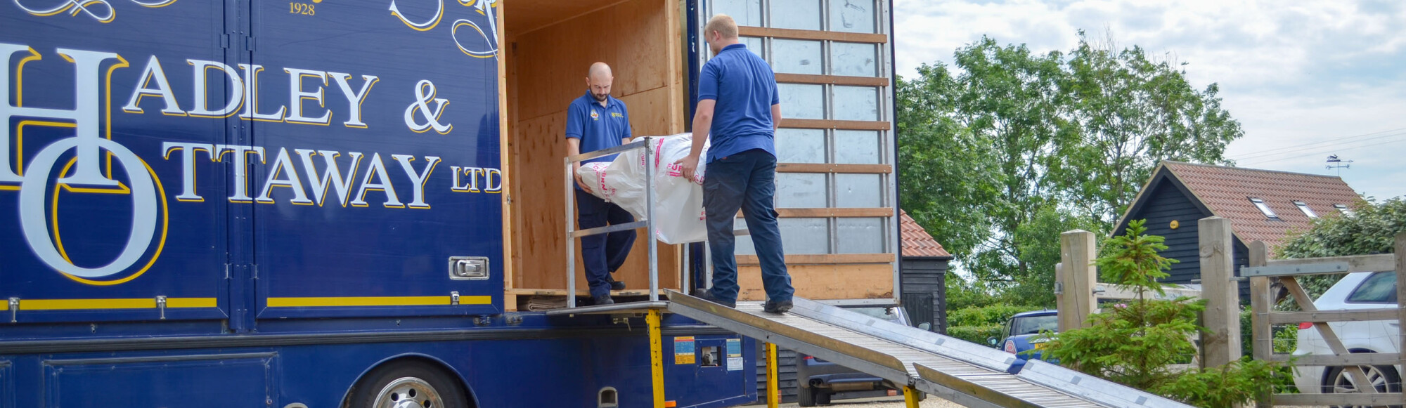 hadley and ottaway removals huntingdon